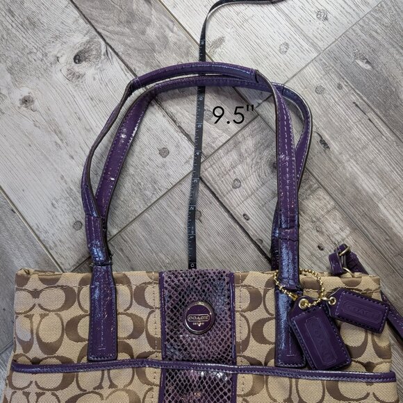 LOW START Coach, Signature Khaki & Purple Python Patent Leather Shoulder Bag - Picture 11 of 14